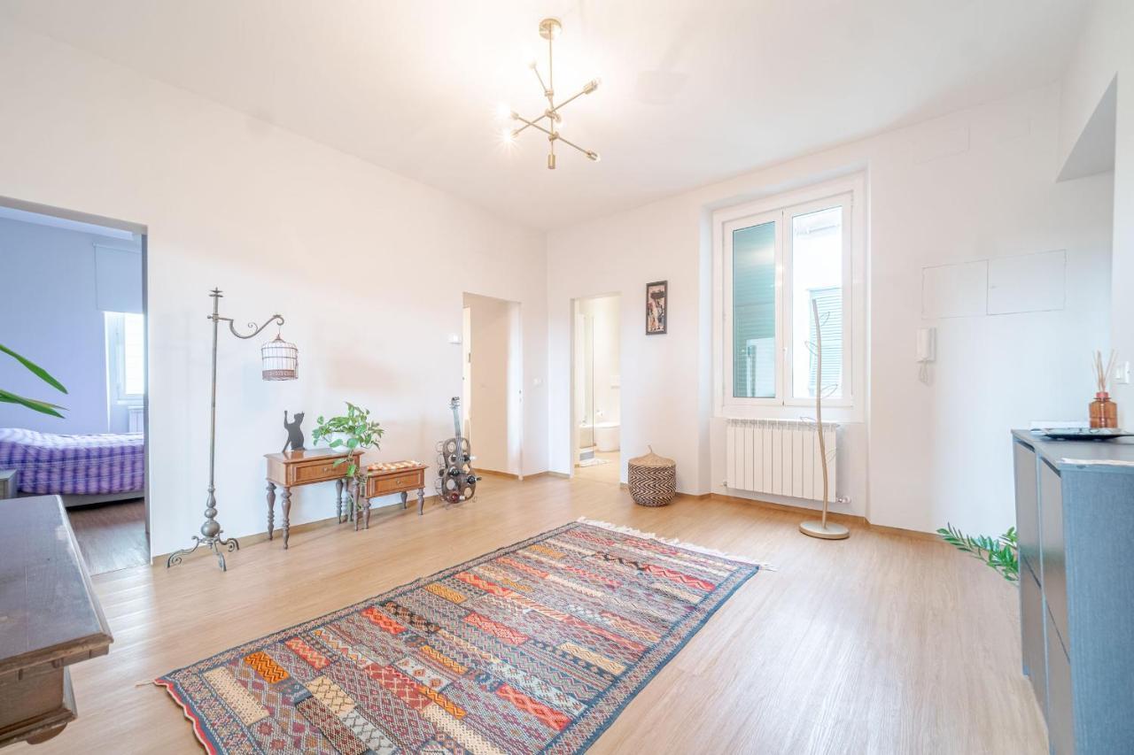 Bright Apartment A Few Steps From Via Garibaldi Genova Kültér fotó